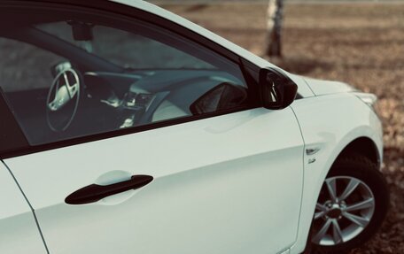 Hyundai Solaris II рестайлинг, 2015 год, 950 000 рублей, 14 фотография