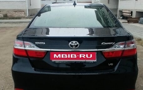 Toyota Camry, 2015 год, 2 750 000 рублей, 2 фотография