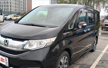 Honda Stepwgn IV, 2016 год, 1 880 000 рублей, 3 фотография