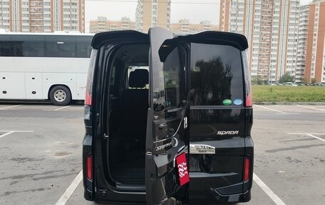 Honda Stepwgn IV, 2016 год, 1 880 000 рублей, 10 фотография