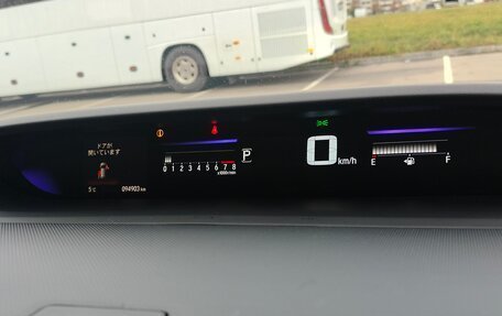 Honda Stepwgn IV, 2016 год, 1 880 000 рублей, 28 фотография