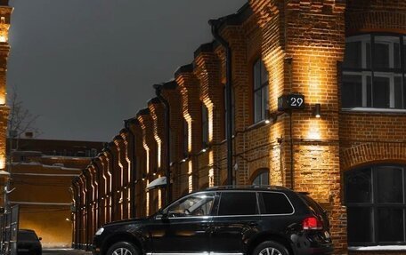 Volkswagen Touareg III, 2005 год, 850 000 рублей, 10 фотография