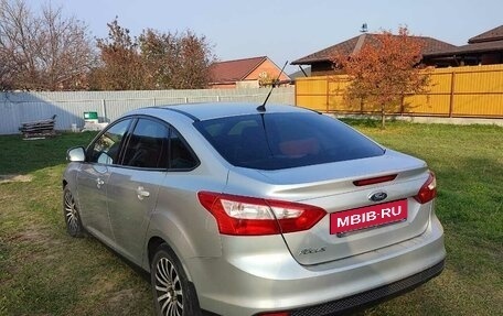 Ford Focus III, 2011 год, 670 000 рублей, 2 фотография
