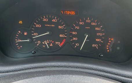 Peugeot 206, 2001 год, 210 000 рублей, 3 фотография