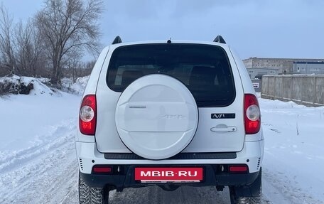 Chevrolet Niva I рестайлинг, 2019 год, 690 000 рублей, 7 фотография