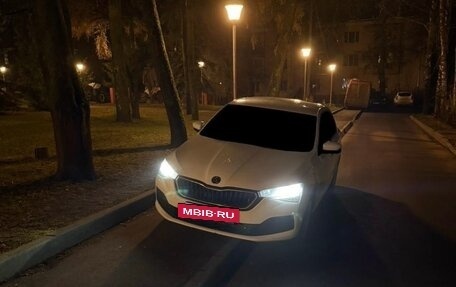 Skoda Rapid II, 2021 год, 1 000 000 рублей, 5 фотография