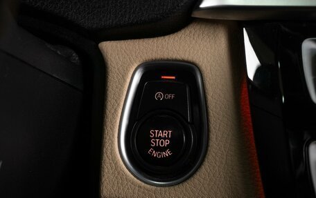 BMW 3 серия, 2017 год, 2 249 000 рублей, 28 фотография