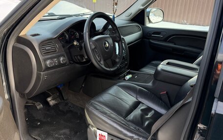 Chevrolet Tahoe III, 2008 год, 1 750 000 рублей, 12 фотография