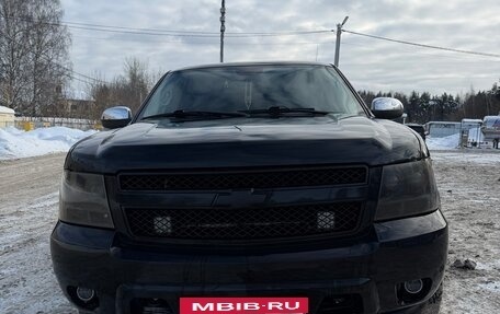 Chevrolet Tahoe III, 2008 год, 1 750 000 рублей, 2 фотография