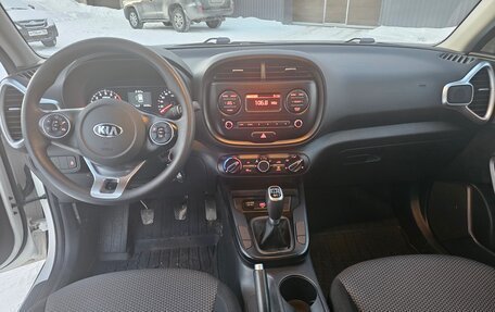 KIA Soul III, 2020 год, 1 800 000 рублей, 7 фотография