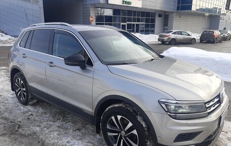 Volkswagen Tiguan II, 2019 год, 2 150 000 рублей, 6 фотография