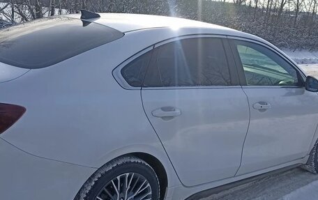 KIA Cerato IV, 2022 год, 1 910 000 рублей, 2 фотография