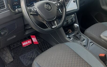Volkswagen Tiguan II, 2019 год, 2 150 000 рублей, 11 фотография