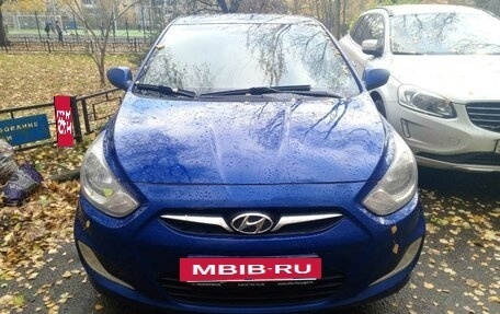 Hyundai Solaris II рестайлинг, 2012 год, 530 000 рублей, 6 фотография