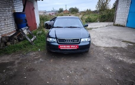 Audi A4, 1996 год, 300 000 рублей, 3 фотография