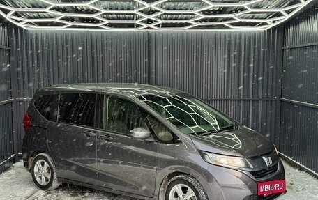 Honda Freed II, 2019 год, 1 700 000 рублей, 3 фотография