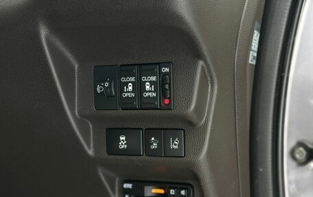 Honda Freed II, 2019 год, 1 700 000 рублей, 27 фотография