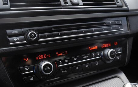 BMW 5 серия, 2014 год, 2 449 000 рублей, 15 фотография