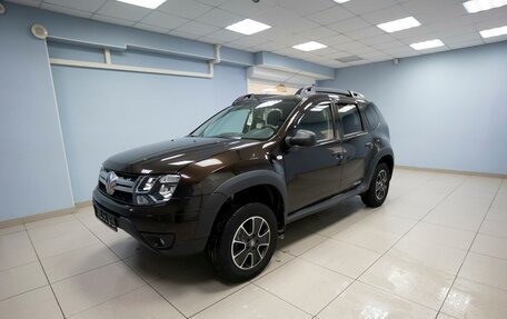 Renault Duster I рестайлинг, 2017 год, 1 049 000 рублей, 2 фотография
