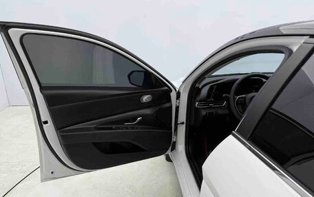 Hyundai Elantra, 2022 год, 1 625 000 рублей, 10 фотография