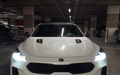 KIA Stinger I, 2021 год, 3 399 000 рублей, 1 фотография