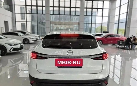 Mazda CX-4, 2021 год, 2 135 555 рублей, 7 фотография