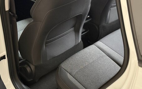 Geely Emgrand, 2023 год, 1 430 000 рублей, 18 фотография