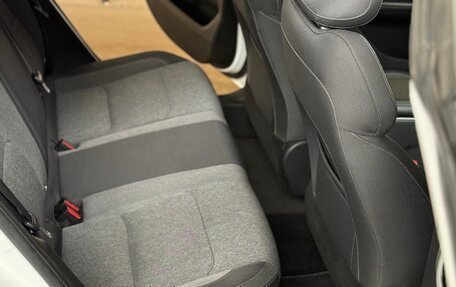 Geely Emgrand, 2023 год, 1 430 000 рублей, 19 фотография