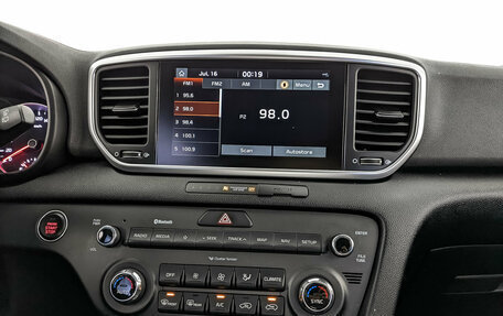 KIA Sportage IV рестайлинг, 2020 год, 2 205 000 рублей, 17 фотография