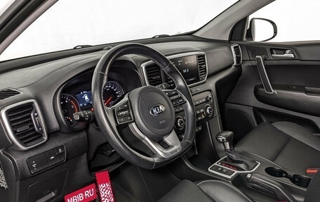 KIA Sportage IV рестайлинг, 2020 год, 2 205 000 рублей, 15 фотография