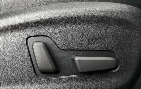 KIA Sportage IV рестайлинг, 2020 год, 2 205 000 рублей, 28 фотография