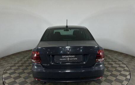 Volkswagen Polo VI (EU Market), 2018 год, 950 000 рублей, 3 фотография