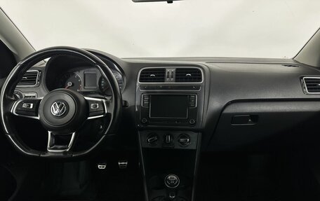 Volkswagen Polo VI (EU Market), 2018 год, 950 000 рублей, 7 фотография