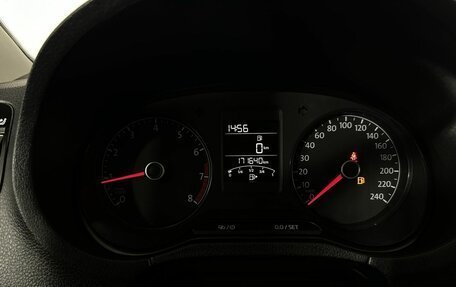 Volkswagen Polo VI (EU Market), 2018 год, 950 000 рублей, 11 фотография