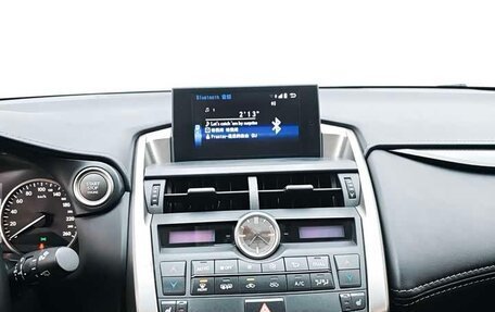 Lexus NX I, 2017 год, 2 500 000 рублей, 7 фотография