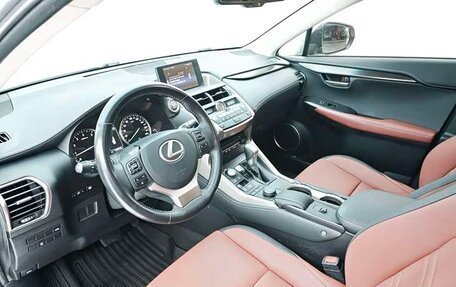 Lexus NX I, 2017 год, 2 500 000 рублей, 5 фотография