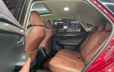 Lexus NX I, 2017 год, 2 510 000 рублей, 5 фотография