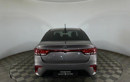 KIA Rio IV, 2018 год, 1 370 000 рублей, 3 фотография