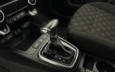 KIA Rio IV, 2018 год, 1 370 000 рублей, 13 фотография