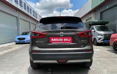 Nissan Qashqai, 2022 год, 1 600 000 рублей, 5 фотография