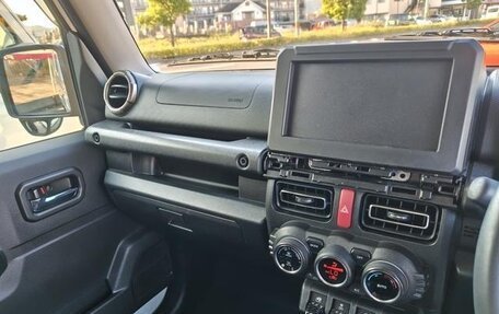 Suzuki Jimny, 2022 год, 9 фотография