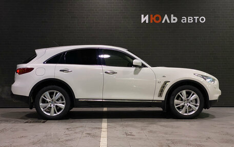 Infiniti QX70, 2013 год, 1 910 000 рублей, 4 фотография