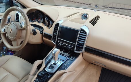 Porsche Cayenne III, 2012 год, 1 990 000 рублей, 6 фотография