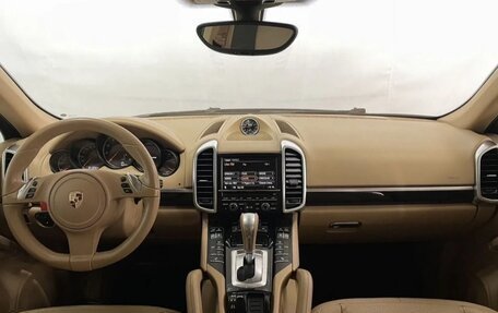 Porsche Cayenne III, 2012 год, 1 990 000 рублей, 15 фотография