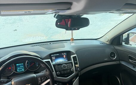 Chevrolet Cruze II, 2013 год, 870 000 рублей, 5 фотография