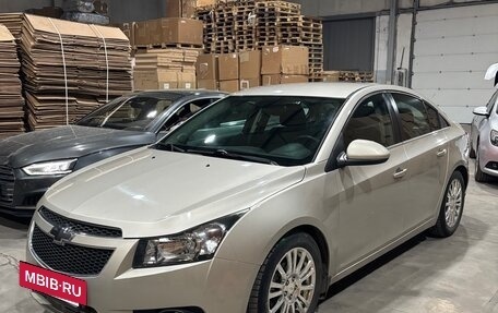 Chevrolet Cruze II, 2013 год, 870 000 рублей, 9 фотография
