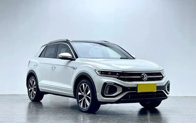 Volkswagen T-Roc I, 2023 год, 1 699 000 рублей, 1 фотография