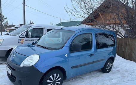 Renault Kangoo II рестайлинг, 2011 год, 570 000 рублей, 2 фотография