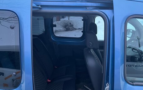 Renault Kangoo II рестайлинг, 2011 год, 570 000 рублей, 11 фотография