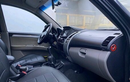 Mitsubishi Pajero Sport II рестайлинг, 2012 год, 1 469 000 рублей, 11 фотография